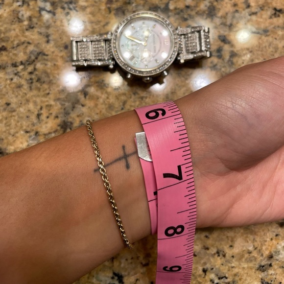 Women’s Michael Kors watch - Picture 3 of 3